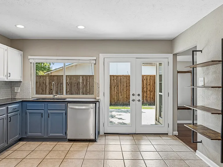 6640 Osage Trl — Photo 13