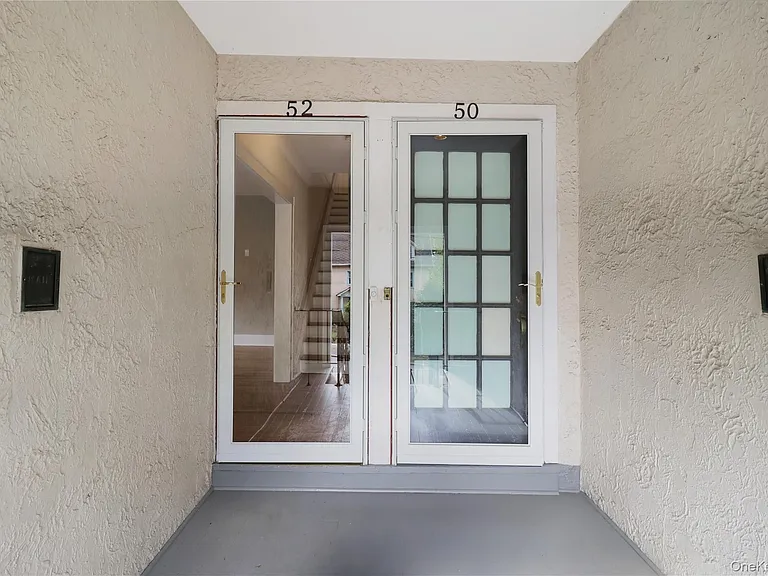 52 Sickles Ave — Photo 21