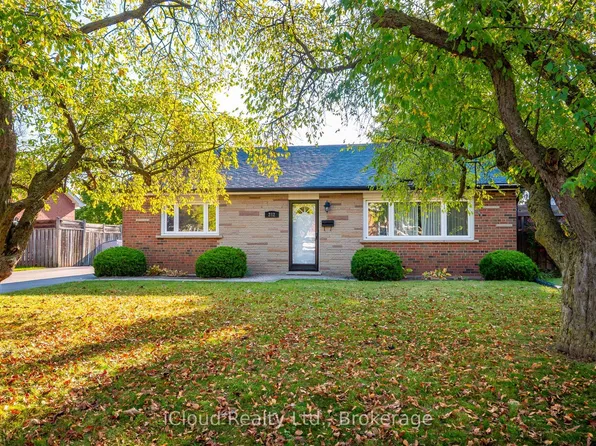 282 Kent Cres, Burlington, ON L7L 4T1