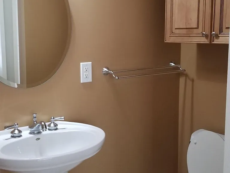 1125 Fontaine Rd — Photo 12