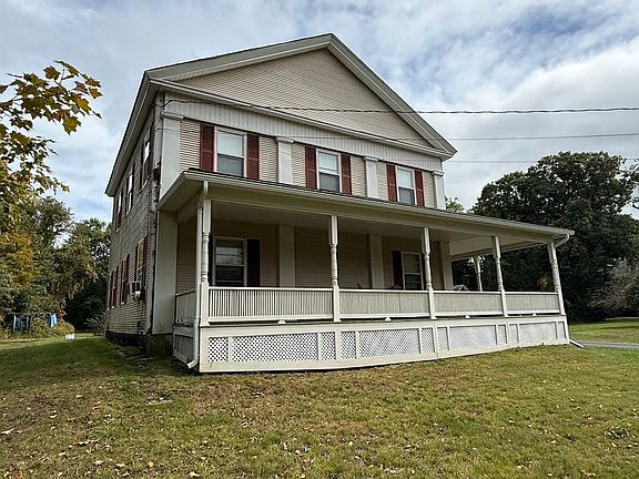 4th image of 130 N Main St