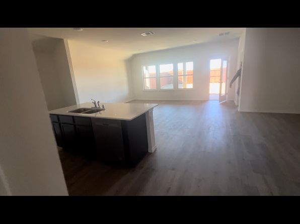 1214 Grand View Dr
