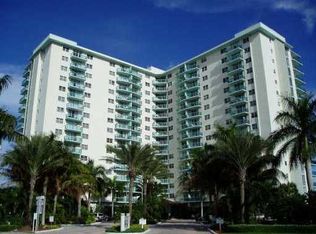 3900 S Ocean Dr, Hollywood, FL 33019