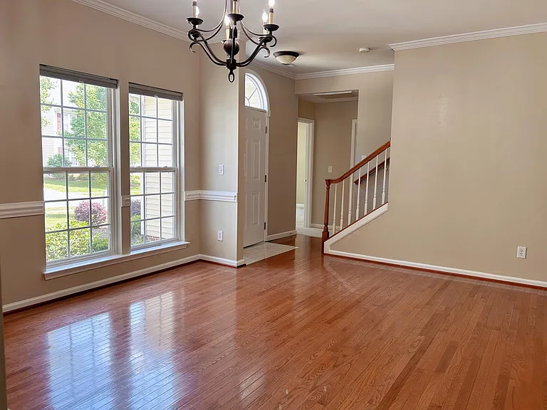 2108 Lord Proprietor Ln — Photo 2