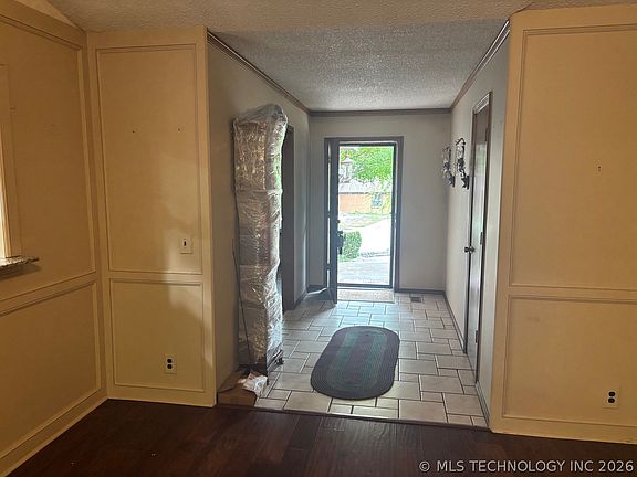 4th image of 6566 S Hudson Pl