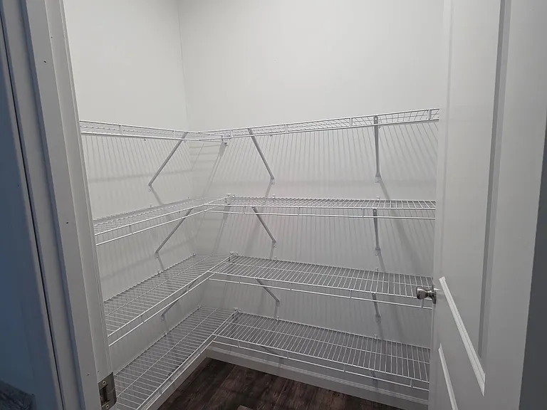 805 Lee St — Photo 11