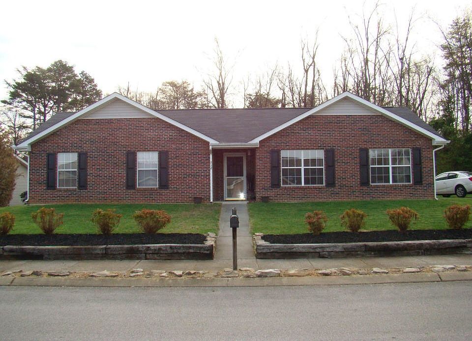 1st image of 712 Shane Dr
