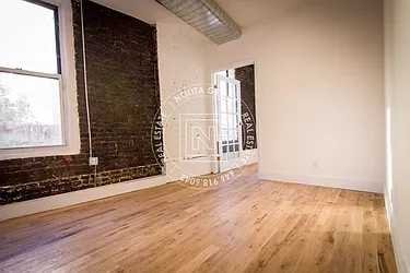 Rented by Nolita Group