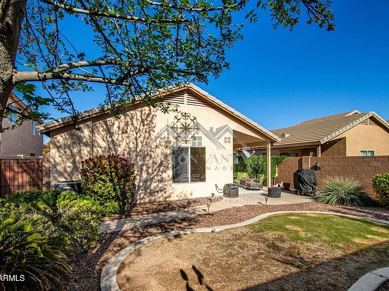 41793 W Sunland Dr — Photo 23