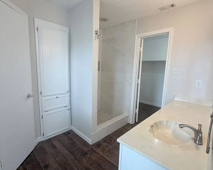 1913 Wyatt Dr — Photo 11