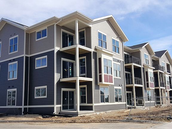 5th image of 1615 Hoel Ave #206