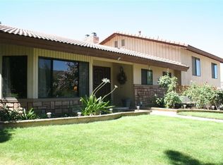 37015 Oak View Rd, Yucaipa, CA 92399