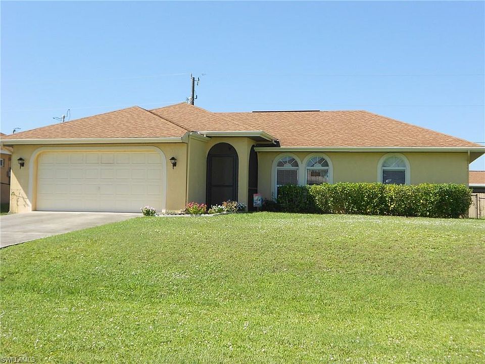 1st image of 3300 SW 8th Ct
