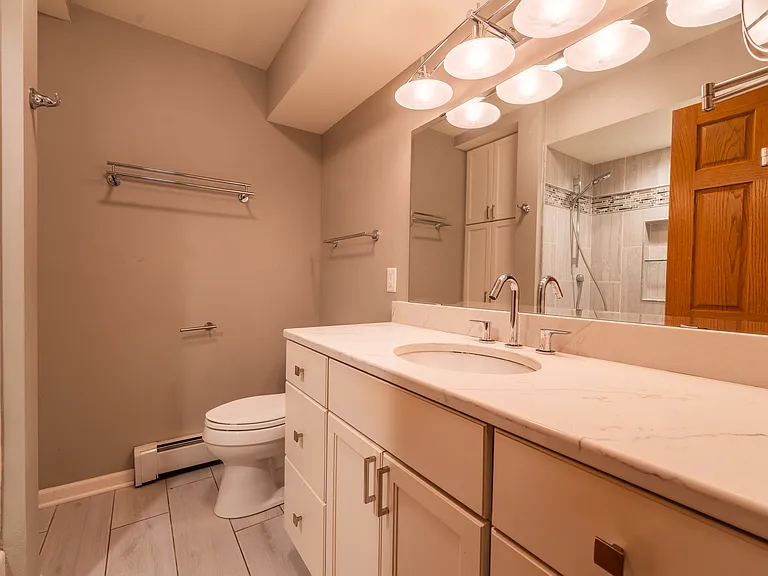 W174N9419 Joper Rd — Photo 11
