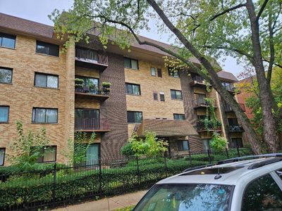 1629 W Greenleaf Ave APT 407, Chicago, IL, 60626