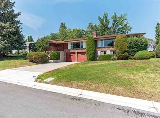 1755 Granite Dr, Reno, NV 89509