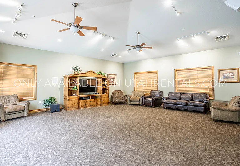 1068 Canyon Meadow Dr #2 — Photo 7