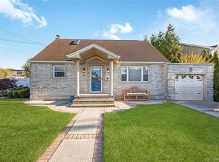 53 Lincoln Boulevard, Bethpage, NY 11714