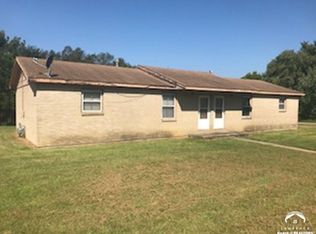 204 Union St, Oskaloosa, KS 66066