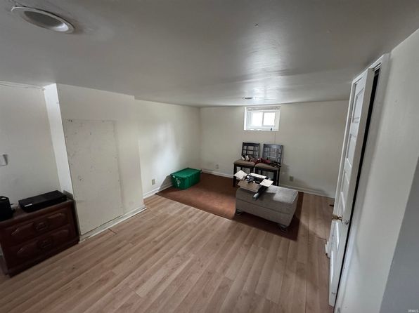 fort-wayne-indiana-73109611 picture