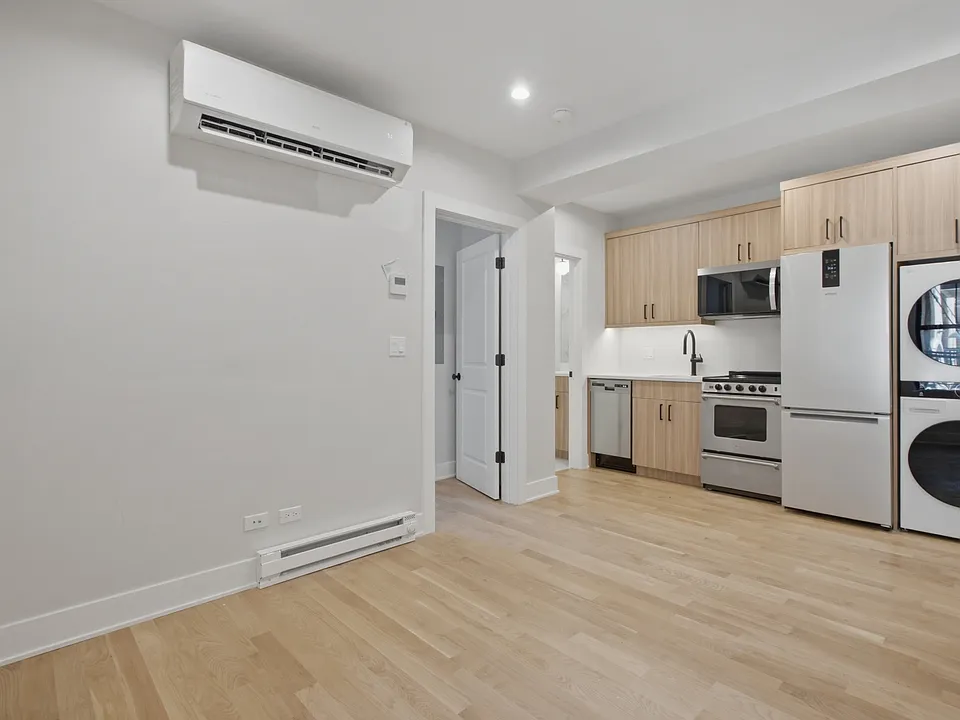 2237.5 N Bissell Ave #2237.5