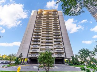 1455 Lawrence Ave W UNIT 1504, Toronto, ON M6L 1B1