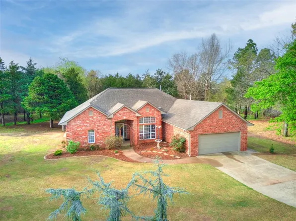 1504 Shadybrook Dr, Norman, OK 73072