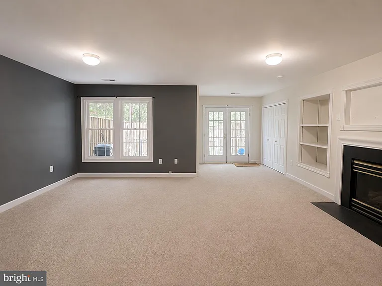 6240 Levi Ct — Photo 19