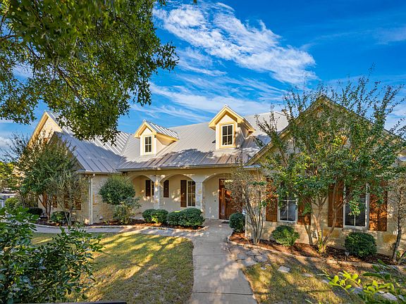 2nd image of 326 River Valley Rd