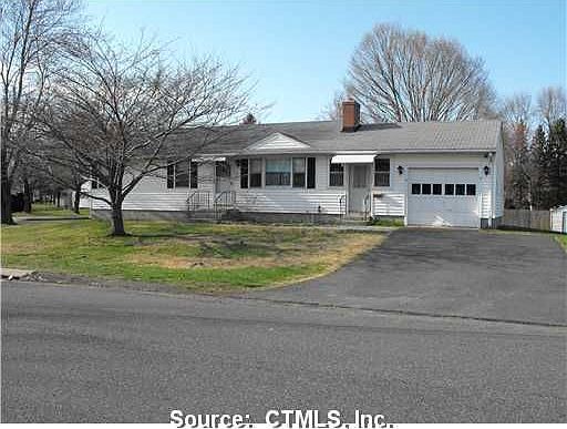 2nd image of 6 Saint James Ave