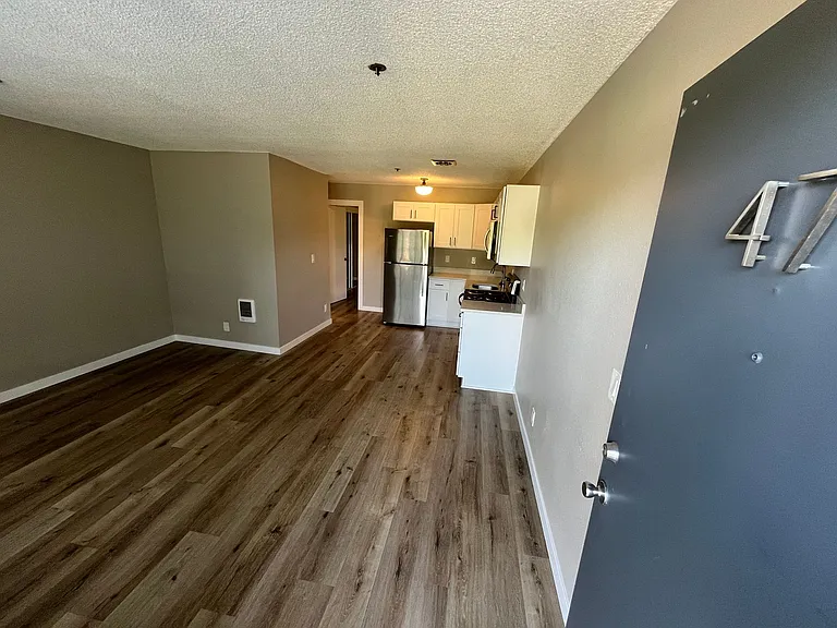 Park Hamlin - 2323 SE Harrison — Photo 57