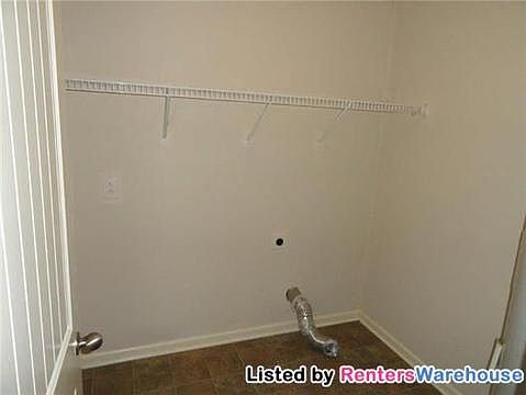 4th image of 106 Briar Patch Dr