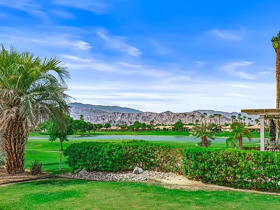 2nd image of 80711 Turnberry Ct
