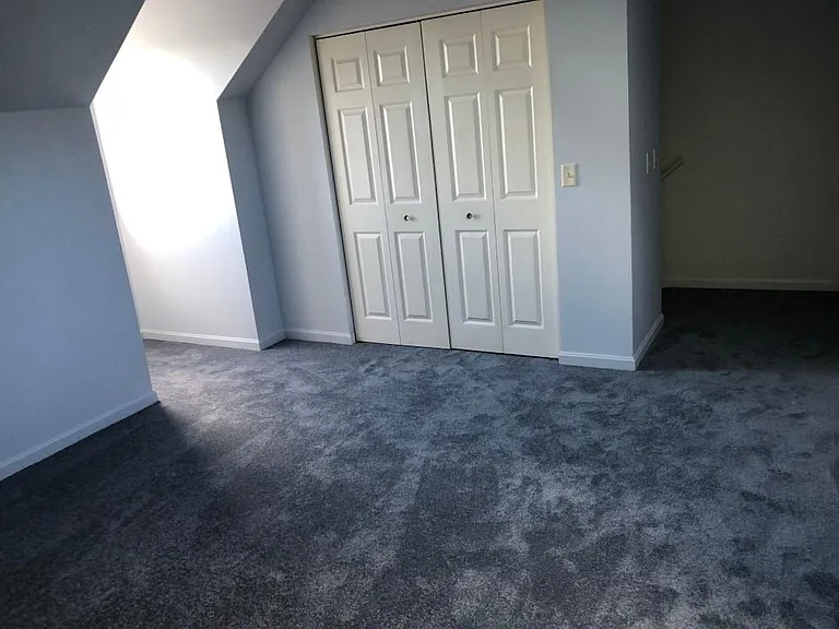 835 E King St #835 — Photo 33