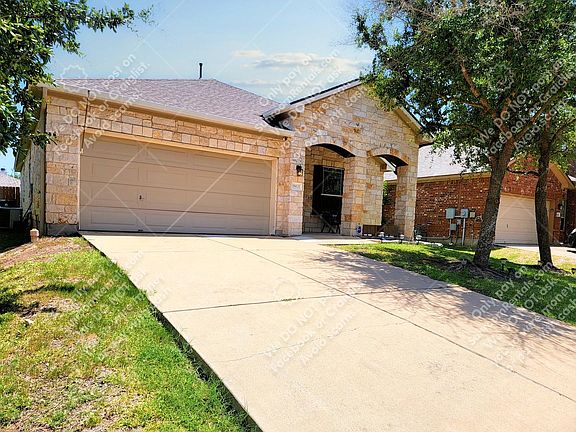 2nd image of 18621 Dry Pond Dr