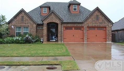 1st image of 549 Sterling Dr