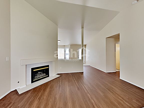 5th image of 15710 44th Avenue Ct E
