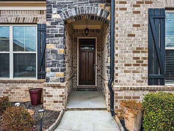 2nd image of 5860 Bradenton Rd