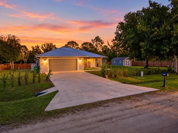 10526 N Center Avenue, Okeechobee, FL 34972