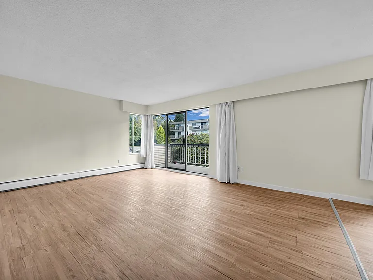 1655 Chesterfield Ave #206 — Photo 15