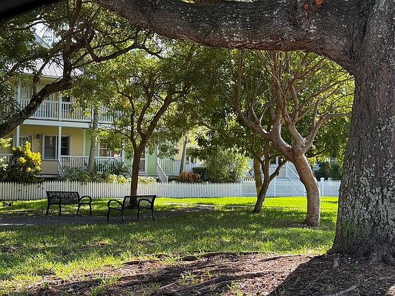 2nd image of 53 Spoonbill Way