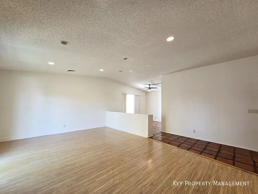 Spacious 4-Bedroom Single Story with RV Parking in the Heart of Spring Valley! — Photo 4