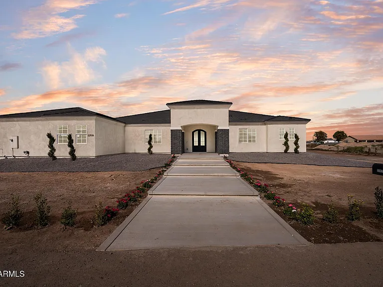 22926 W La Mirada Dr — Photo 43