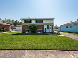 504 John Rolfe Dr, Monroe, MI 48162