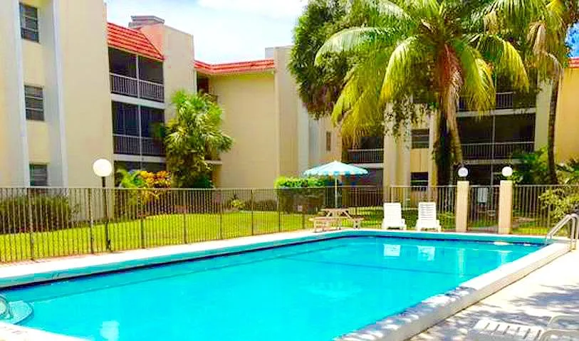 1 bed, 700 sqft, $1,750 — Photo 3