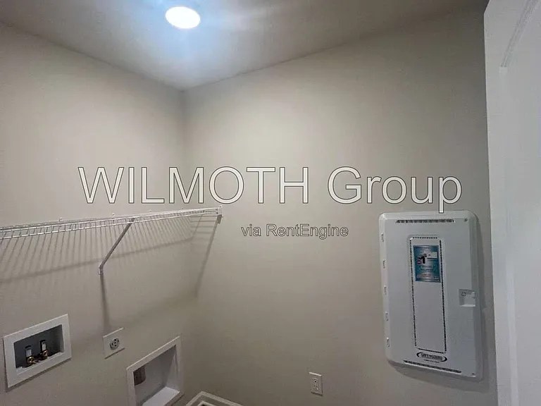 13179 Himalaya Cir — Photo 26