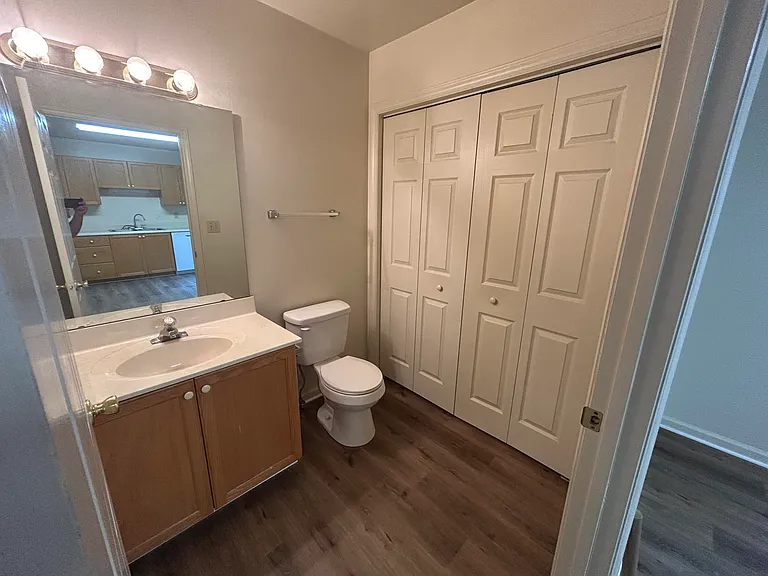 838 Duke Of Gloucester St #838 — Photo 5
