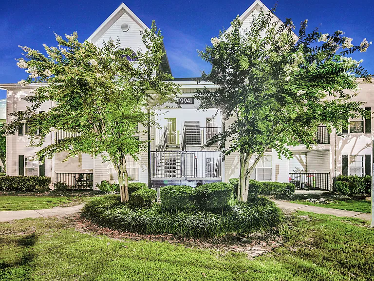 The Landings at Houston Levee — Photo 6