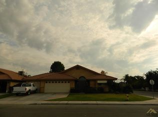 657 Becker Ave, Shafter, CA