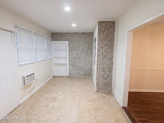 5th image of 65 Bull River Bluff Drive